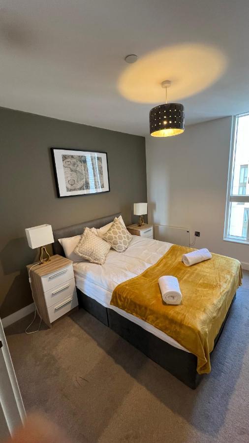 Stunning Manchester City Centre Apartment! Ideal For Small Groups Exterior photo
