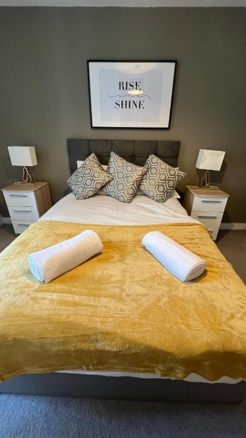 Stunning Manchester City Centre Apartment! Ideal For Small Groups Exterior photo